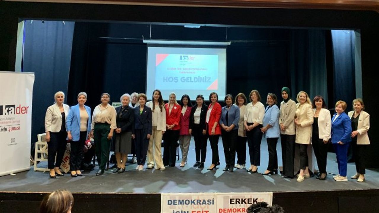 KADER İzmir'in yeni dönem kadın vekil adaylarını tanıttı