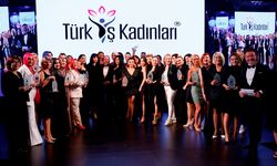 Türk İş Kadınları Plaket Töreninde Buluştu