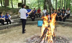 Kocaeli'de özel öğrenciler izcilikle tanıştı
