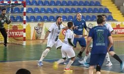 Sakaryalı hentbolcular dolu dizgin