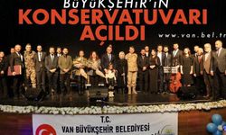 Van Büyükşehir Belediyesi Konservatuvarı açıldı