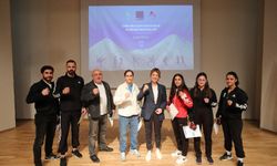 Ağrı İbrahim Çeçen Üniversitesi’nde Spor Ödülleri Töreni düzenlendi