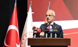 Bakan Uraloğlu: Depremde ulaşım yapılarımız hasar görmedi