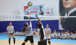İzmir Karabağlar'da 19 Mayıs Spor Şenliği heyecanı