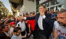 Başkan Tugay müjdeyi verdi: Tüm işçiler geri alınacak