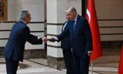 Büyükelçilerden Cumhurbaşkanı Erdoğan’a güven mektubu...