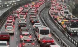 Trafiğe kayıtlı araç 32,6 milyonu aştı...