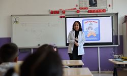 Bayraklı Belediyesinden miniklere  hijyen eğitimi