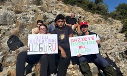 Gençlerden Filistin ve Doğu Türkistan’a Destek Yürüyüşü