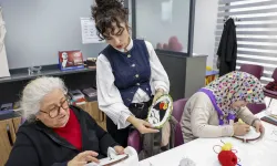 Antalya'da kadınlar el sanatlarını yaşatıyor
