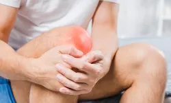 Diz ağrısını hafife almayın! Dizinizdeki 'çıt' sesi masum olmayabilir