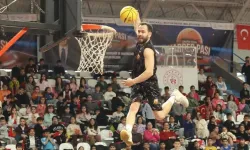 Kocaeli'de Başkan Büyükakın'dan gençlere 'Kardeş Pası'