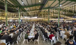 Başkan Seçer Tarsuslularla iftar sofrasında buluştu