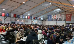 İzmit'in kalbi Büyükşehir Ramazan Çadırı'nda atıyor