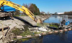 Kocaeli'nde 12 metreküp atık denize ulaşmadan toplandı