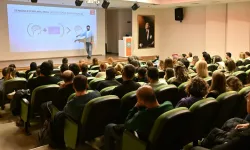 Manisa Büyükşehir personeline yapay zekâ eğitimi