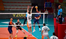 Osmangazi Belediyespor voleybolda şov yaptı