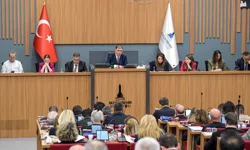 Başkan Tugay: İzmir dezenformasyon baskısı altındadır