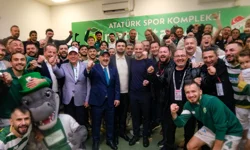 Bursaspor taraftarına deplasman desteği... Otobüs sözleri peş peşe geldi