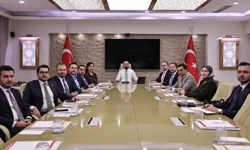 AK Parti'de Faruk Acar farkı