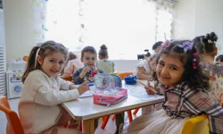 Antalya Büyükşehir'in kreşleri yoğun ilgi görüyor