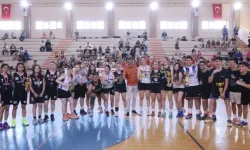 Denizli'de gençlik 19 Mayıs'ı spor, sanat ve doğada kutladı