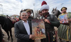 'Erciyes'in Gölgesinde Geleneksel Atlı Spor Gösterisi'ne büyük ilgi