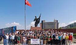 İzmir'de Hasan Tahsin, İlk Kurşun Anıtı'nda anıldı