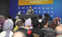 Konya Karatay'da aile gelişim akademisine yoğun ilgi