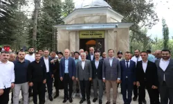 Bursa İnegöl'de Turgut Alp kabri başında anıldı