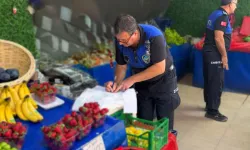 Bursa İnegöl'de zabıta ekiplerinden manav denetimi