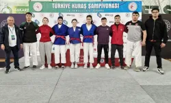 Kütahya Belediyespor'dan Türkiye Şampiyonası'nda çifte başarı