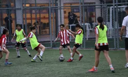 Antalya'da Futbol Akademisi yaz okulu başladı