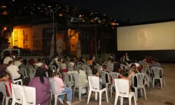 Bursa Osmangazi'de yaz akşamları sinema keyfiyle renklendi