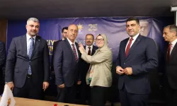 YRP Mardin İl Başkanı Mahmut Özer AK Parti''e katıldı