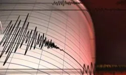 Adana ve Osmaniye peş peşe sallandı! 5,2 büyüklüğünde deprem