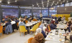 Dr. Memduh Büyükkılıç tıp öğrencileriyle buluştu