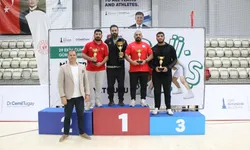 İzmir'de tatami ve minderde Cumhuriyet coşkusu