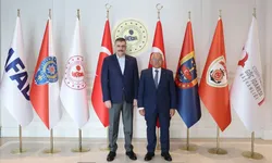 Memduh Büyükkılıç'tan Bakan Çiftçi'ye ziyaret