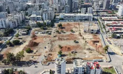 Mersin'de 'Mezitli Kent Meydanı' projesinde çalışmalar sürüyor