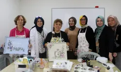 SAMEK'te eski eşyalar sanatla buluşuyor... El emekleri kazanca dönüşüyor
