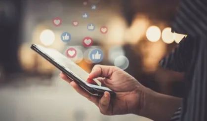 Dijital çağın yorgunuyuz...