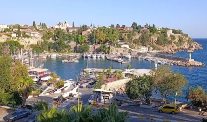 İletişim: Ormanlar imara açılmıyor, Antalya Kalesi satılmıyor!