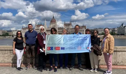 Bursa Olgunlaşma Enstitüsü Budapeşte'de yapay zeka eğitimi aldı