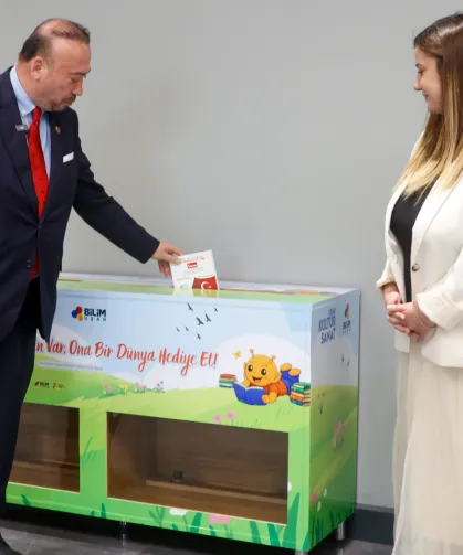 Kitap Kumbarası köy okullarında