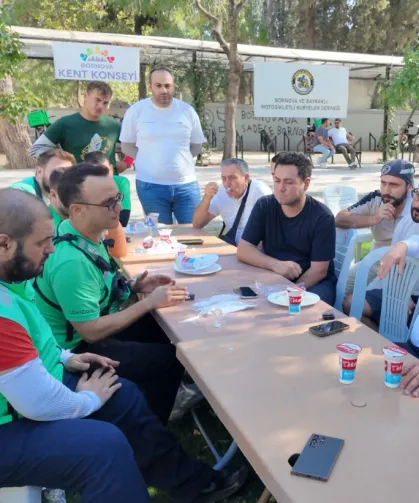 Bornova'da Moto Kuryeler buluştu