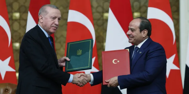 Mısır'da hedef ticaret 15 milyar dolar