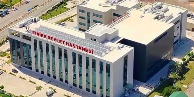 Antalya'da hemşireye verilen 'görev yerini terk' cezası mahkemeden döndü!