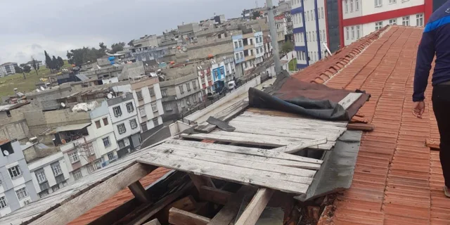 Gaziantep'te 24 okulda eğitime zorunlu ara!