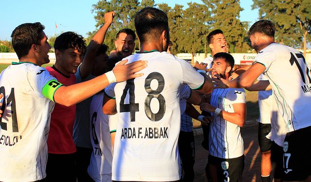 Bornova 1877 bu galibiyetle puanını 10'a yükseltti.